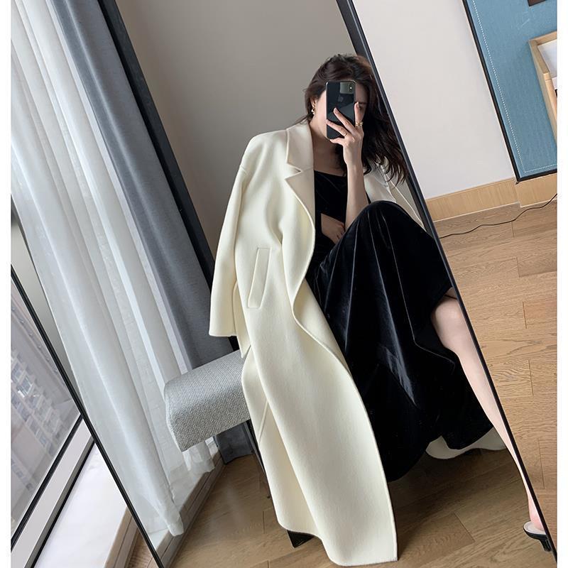 High-End White Woolen Coat for Women in Autumn/Winter